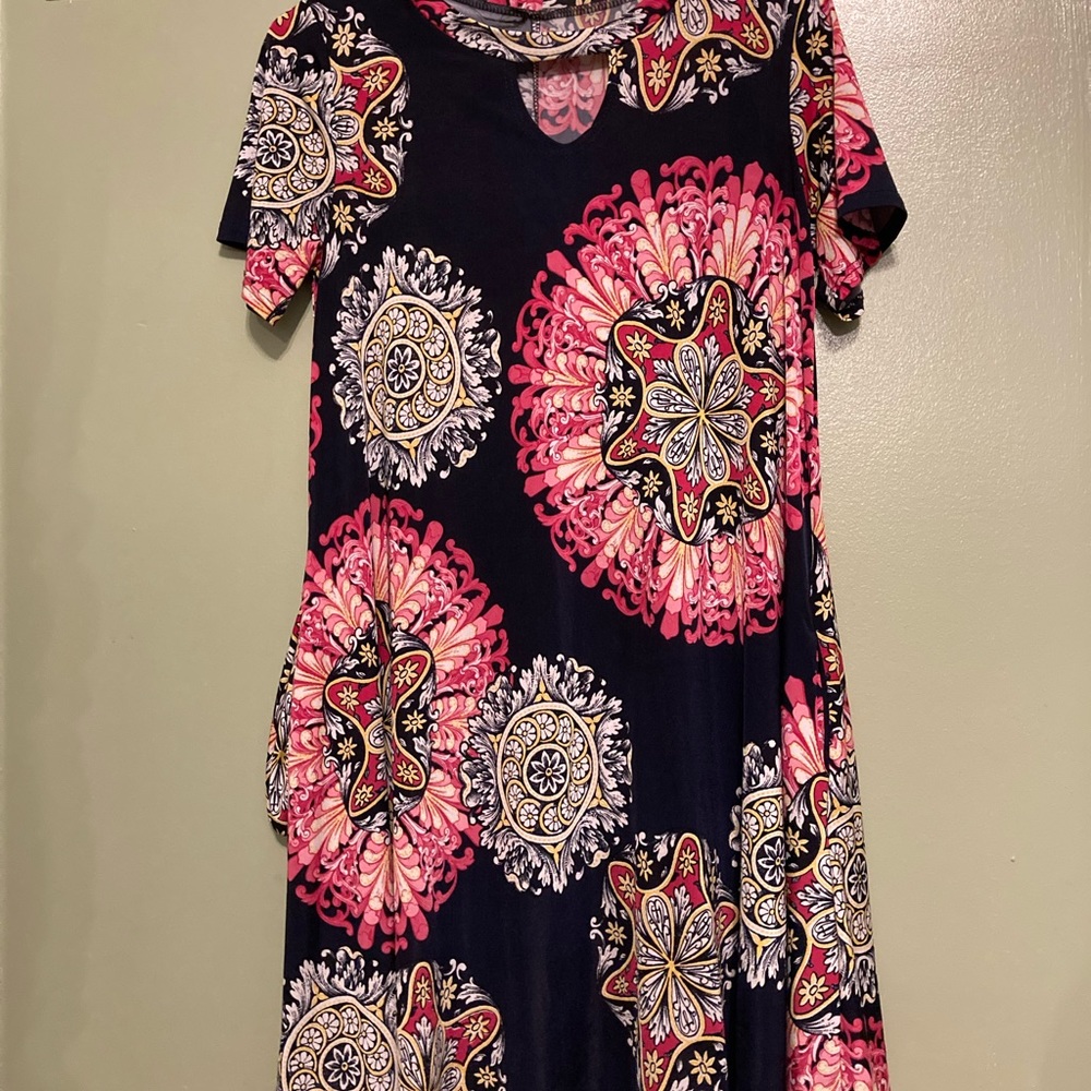 Navy blue dress with pockets!
